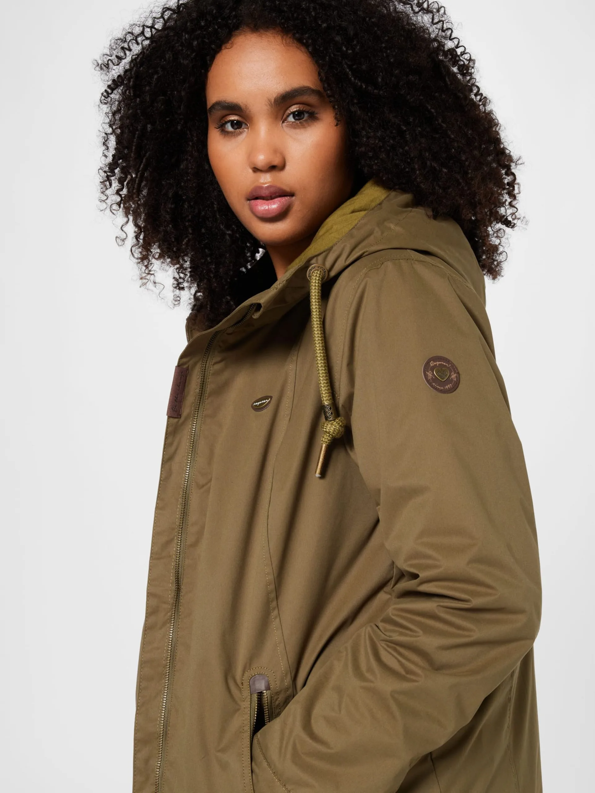 Tussenjassen Tussenjas ZUZKA Dames Olijfgroen 2 Tussenjassen Tussenjas ZUZKA Dames Olijfgroen - Afbeelding 2